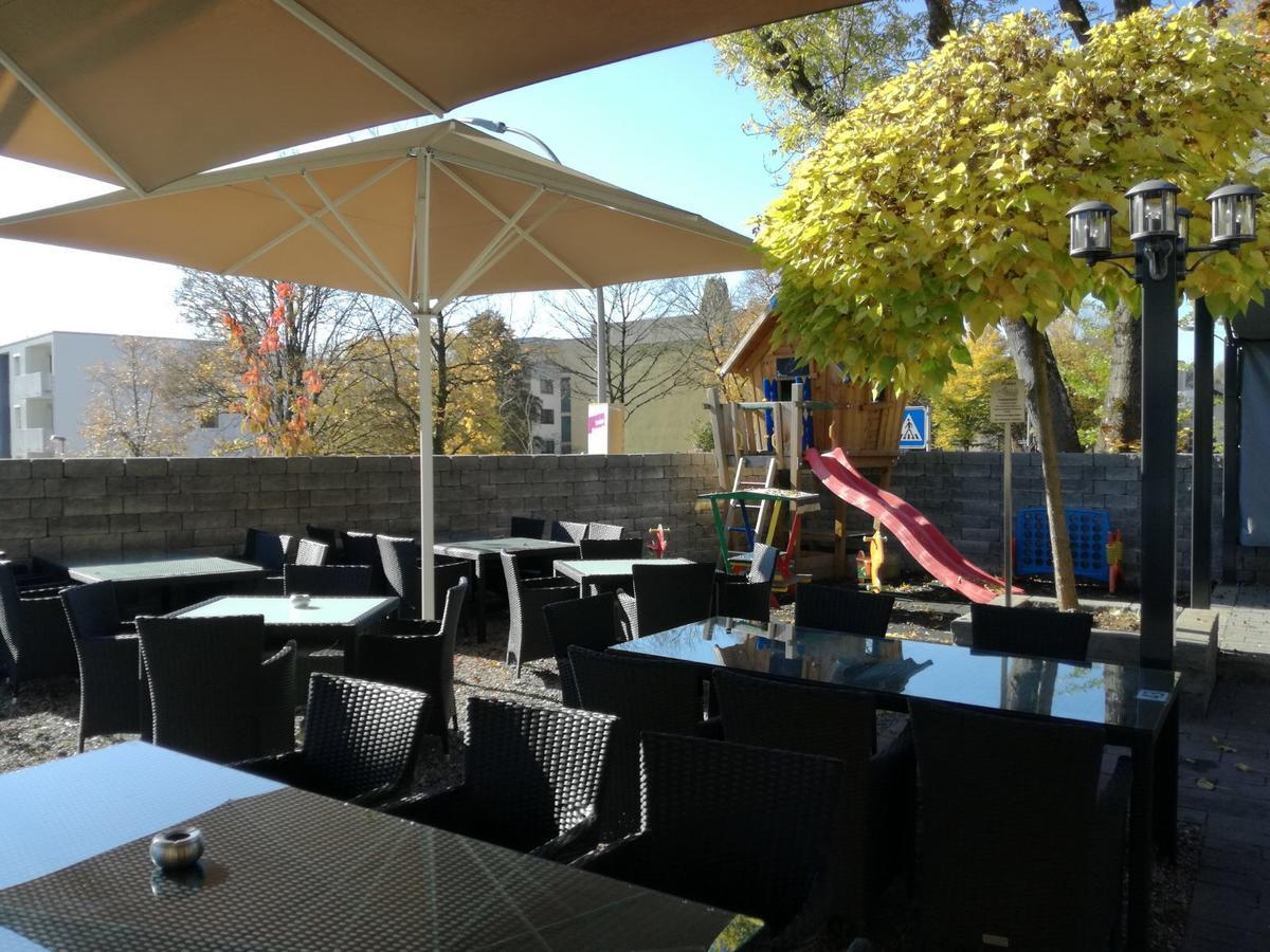 Gaststaette Peperoni Hotel Biberach an der Riss Luaran gambar